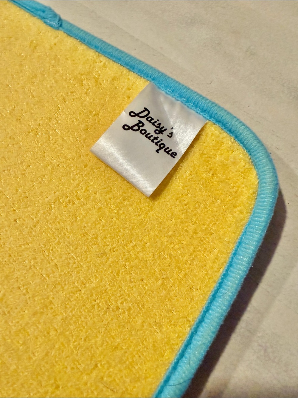 Retro Pinup Dish Drying Mat - Picture 3 of 3